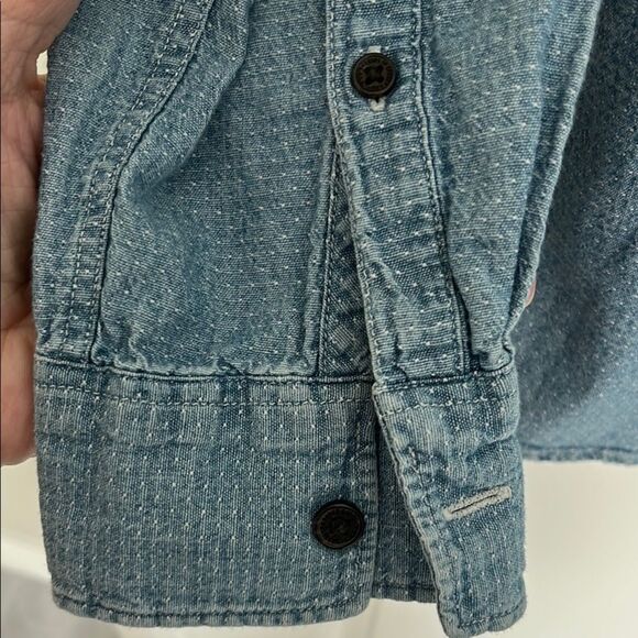 L.O.G.G Blue Denim Polka Dot Button-Up Shirt. SZ S Front Pocket Comfort & Style - Picture 5 of 9
